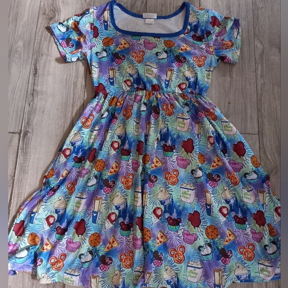 Disney Dresses & Skirts - Disney Snacks Ladies Dress L